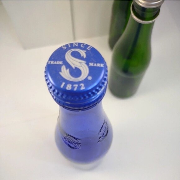 Green and Blue Glass Bottles with lids lot of 4 - Picture 5 of 11